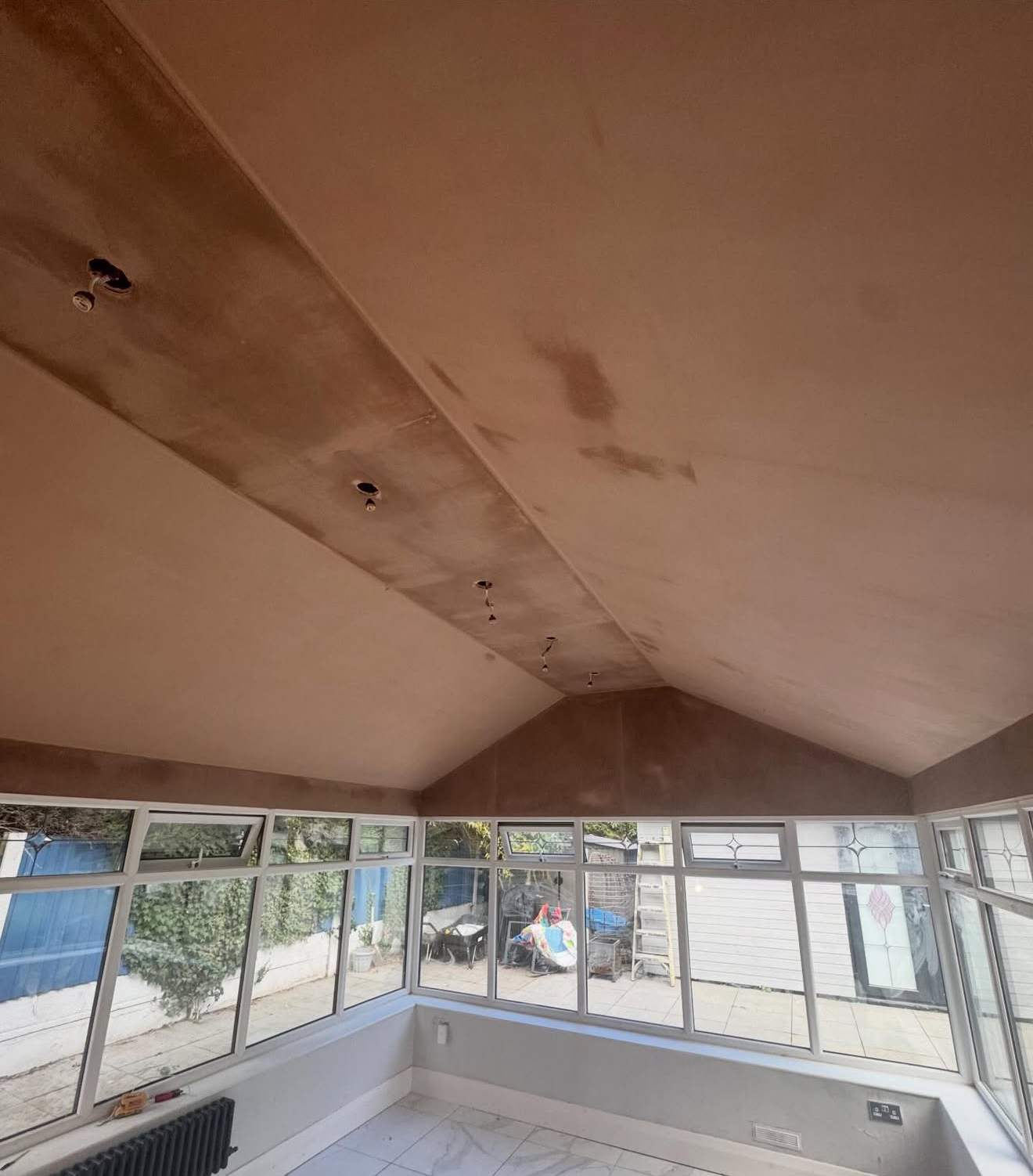 Plastered vaulted ceiling